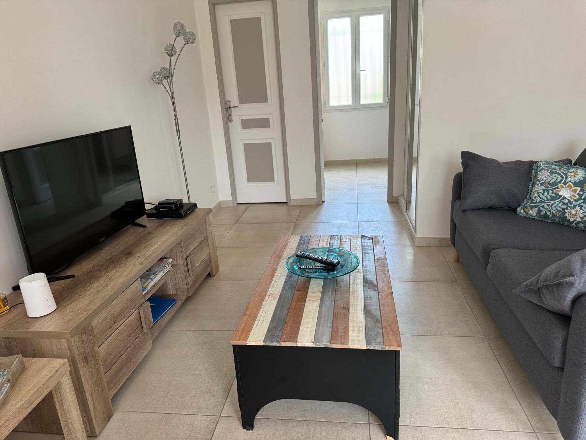 Villa, Maison Independante, Avec Piscine Privative พูเชต์-ซูราร์ช็องส์ ภายนอก รูปภาพ